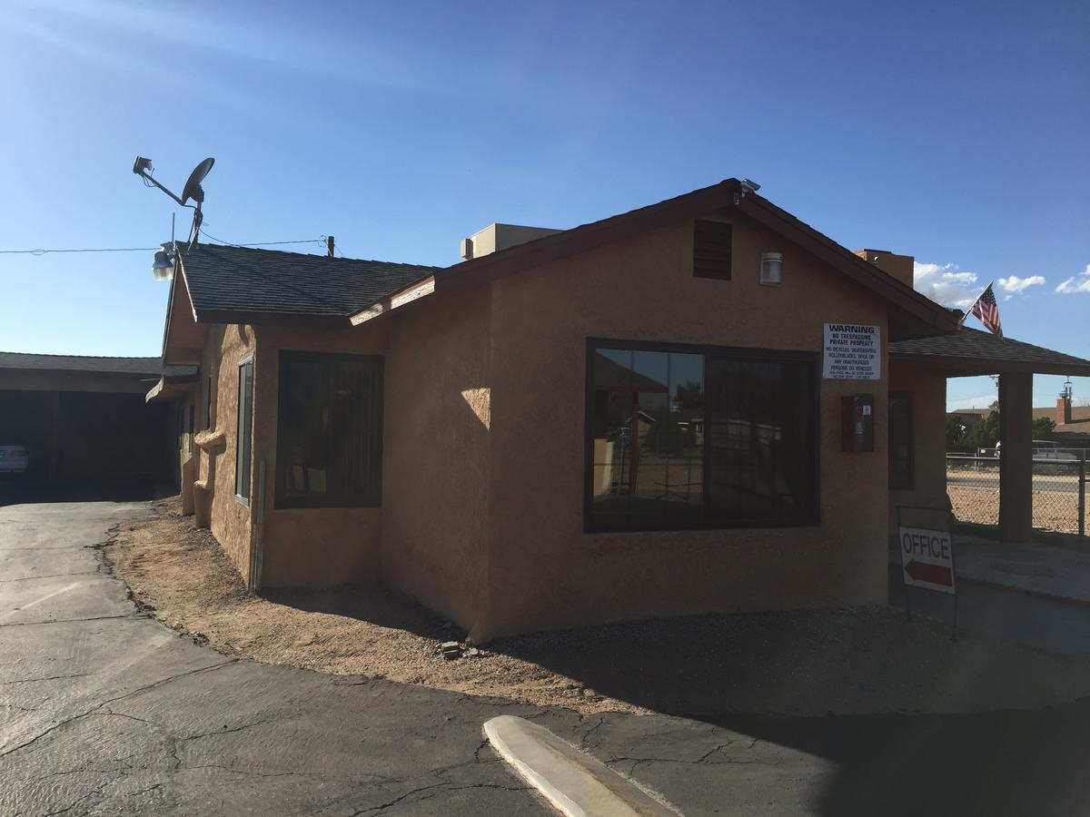 Black Horse Motel Apple Valley Exterior photo